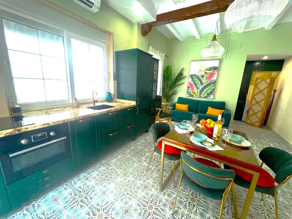 Esmeralda Apartment With Free Private Underground Parking Valencia Ngoại thất bức ảnh
